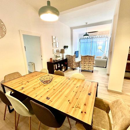Acogedor Apt 8Pax 4Bdr 2Bth- Cozyhomesevilla2 Dış mekan fotoğraf