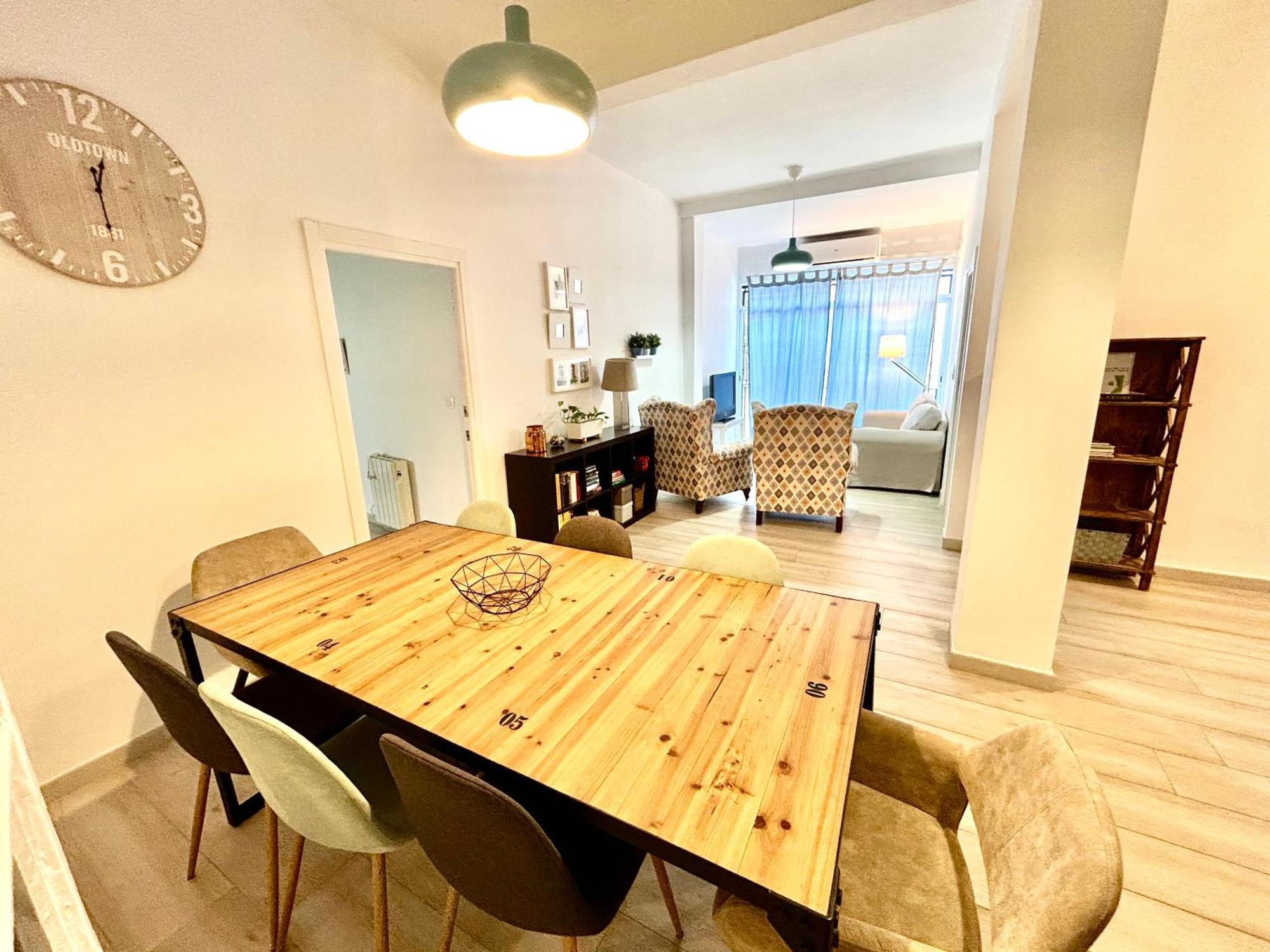Acogedor Apt 8Pax 4Bdr 2Bth- Cozyhomesevilla2 Dış mekan fotoğraf