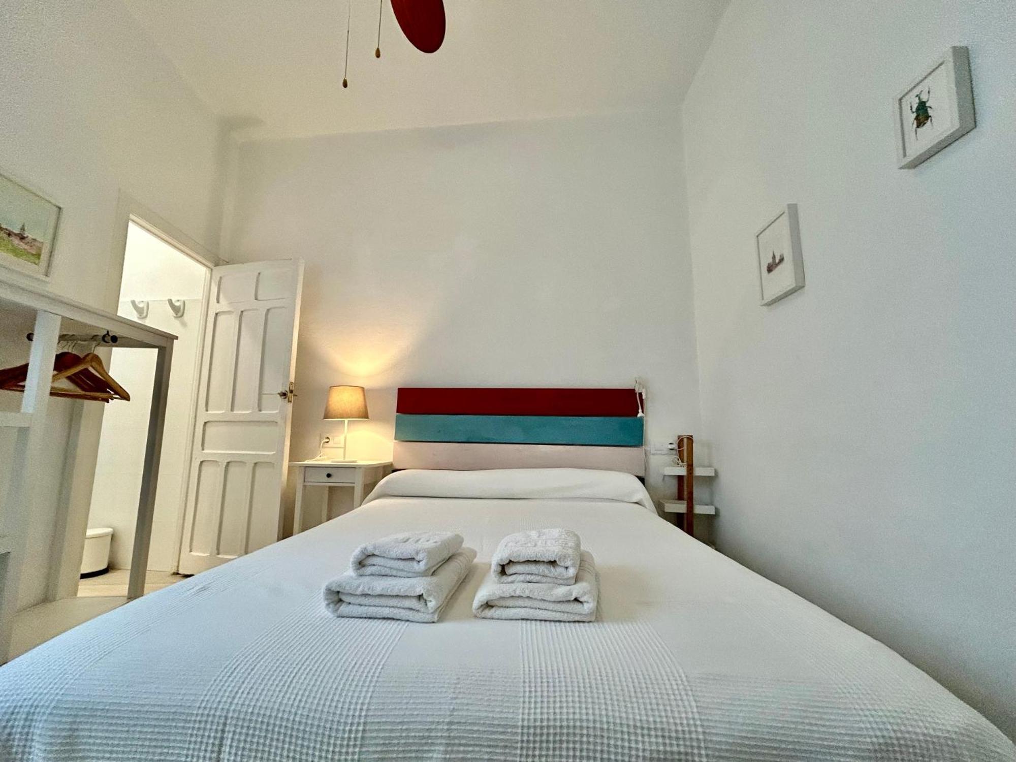 Acogedor Apt 8Pax 4Bdr 2Bth- Cozyhomesevilla2 Dış mekan fotoğraf